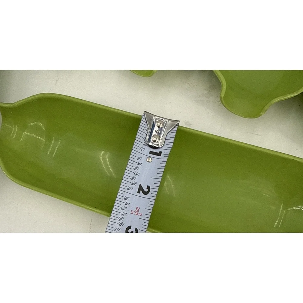 7 Vtg 60s Royal Products Plastic Corn on the Cob Trays Serving Set Avocado Green